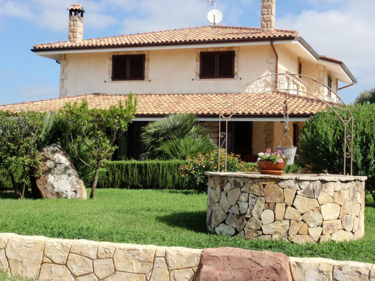 Bed and Breakfast Ajo Sardinia à Olmedo Extérieur photo